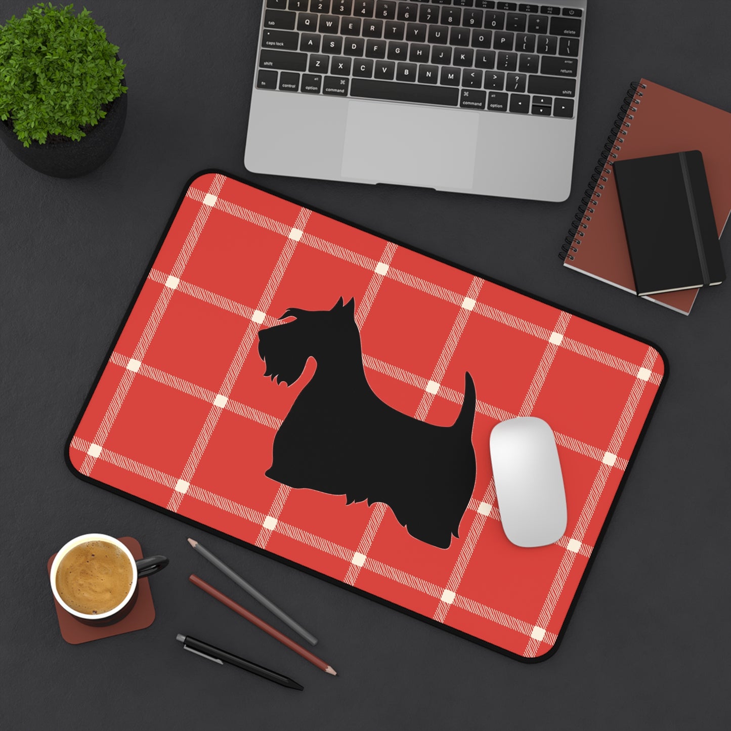 Scottish Terrier Desk Mat - Pet Lover Gift, Home Office Decor, Dog-Themed Desk Accessories, Personalized Gift, Animal Lover's Mat