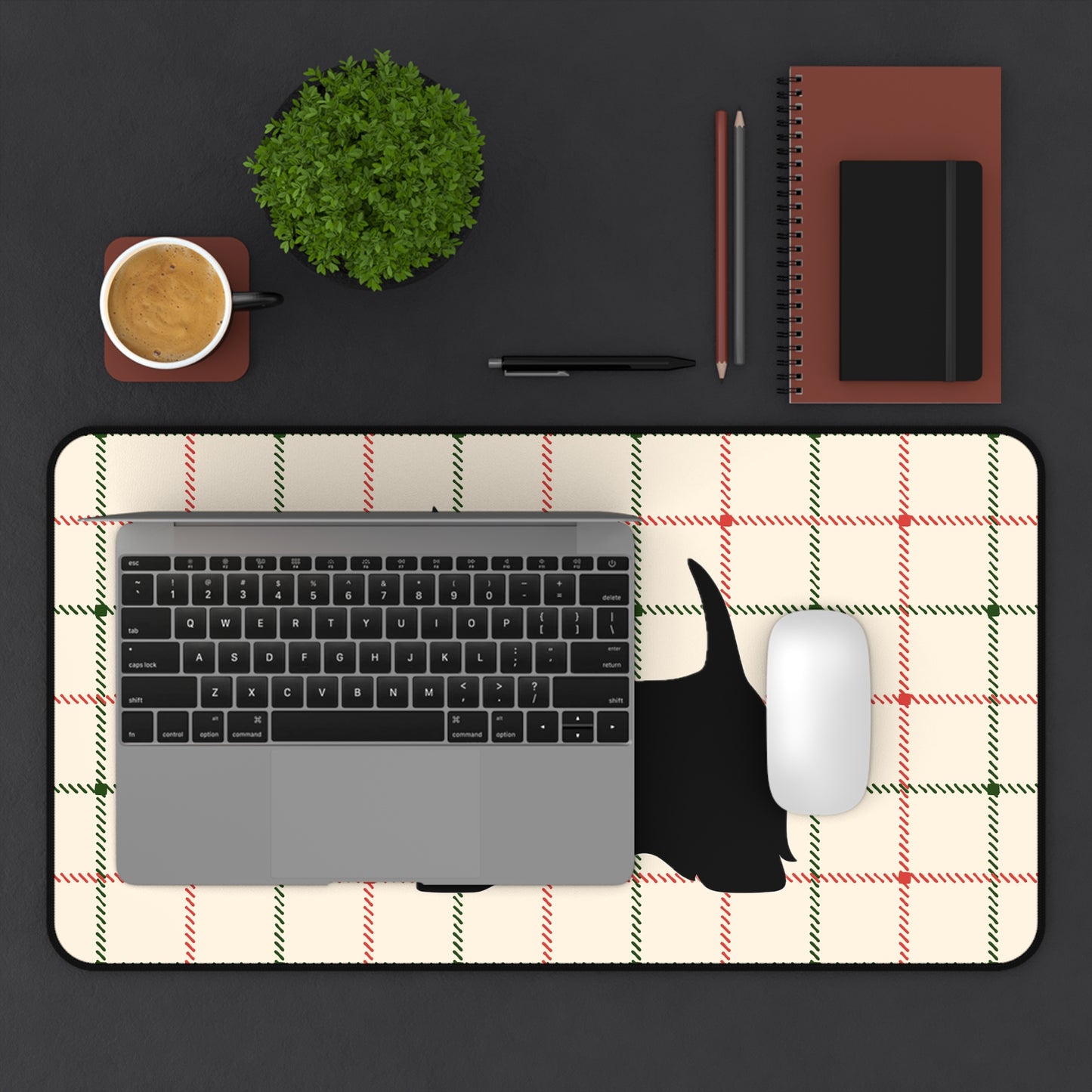 Scottish Terrier Desk Mat - Pet Lover Gift, Home Office Decor, Dog-Themed Desk Accessories, Personalized Gift, Animal Lover's Mat