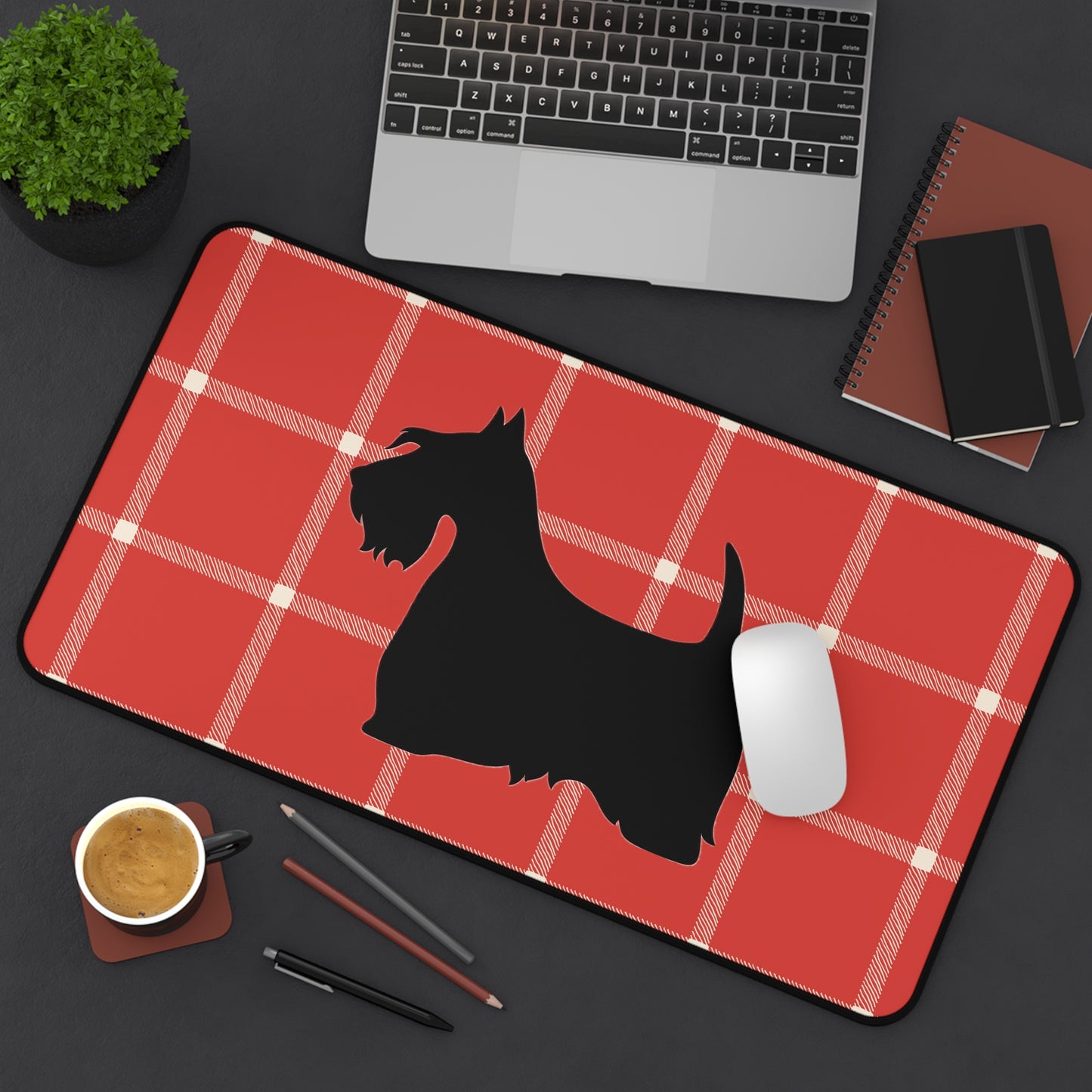 Scottish Terrier Desk Mat - Pet Lover Gift, Home Office Decor, Dog-Themed Desk Accessories, Personalized Gift, Animal Lover's Mat