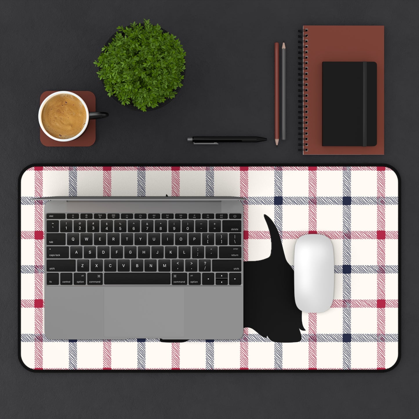 Scottish Terrier Desk Mat - Pet Lover Gift, Home Office Decor, Dog-Themed Desk Accessories, Personalized Gift, Animal Lover's Mat