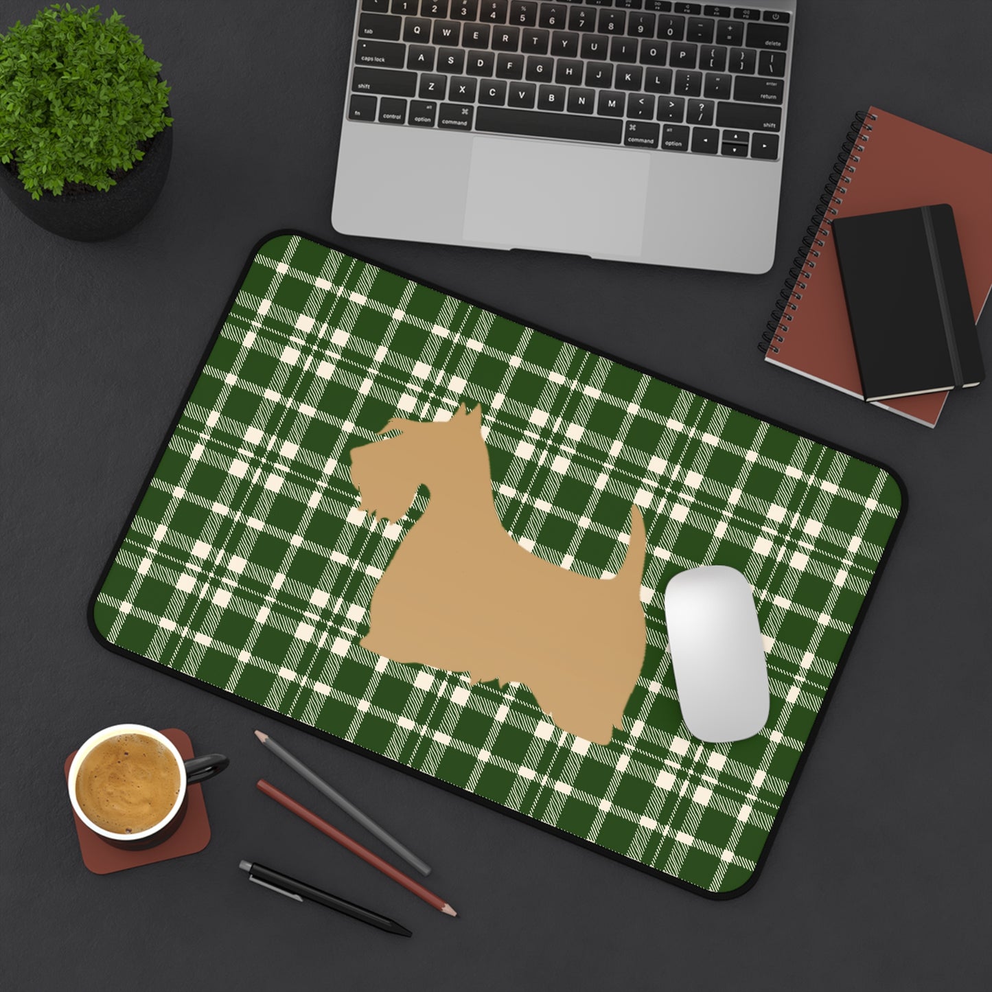 Scottish Terrier Desk Mat - Pet Lover Gift, Home Office Decor, Dog-Themed Desk Accessories, Personalized Gift, Animal Lover's Mat