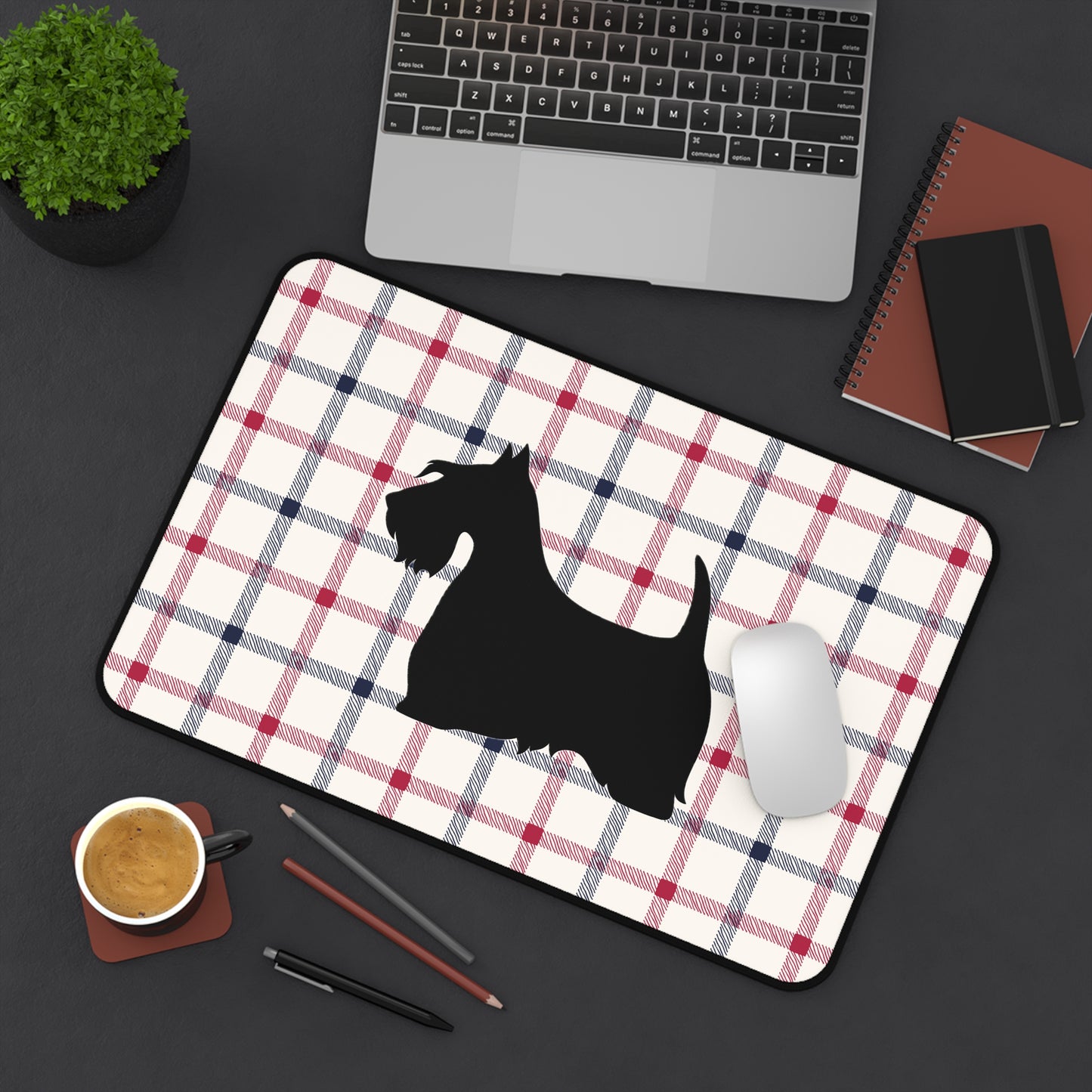 Scottish Terrier Desk Mat - Pet Lover Gift, Home Office Decor, Dog-Themed Desk Accessories, Personalized Gift, Animal Lover's Mat