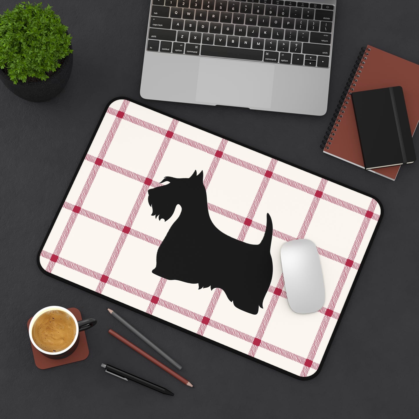 Scottish Terrier Desk Mat - Pet Lover Gift, Home Office Decor, Dog-Themed Desk Accessories, Personalized Gift, Animal Lover's Mat